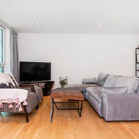 Modern 2 Bedroom 2 Bath Apartment With River View London Exterior photo