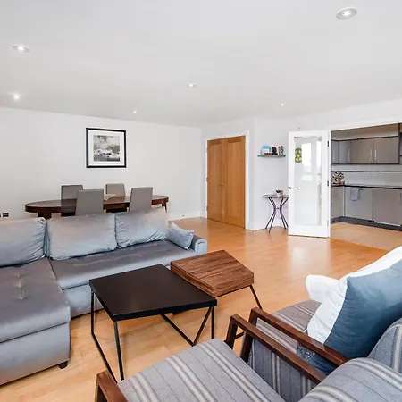Modern 2 Bedroom 2 Bath Apartment With River View London Exterior photo