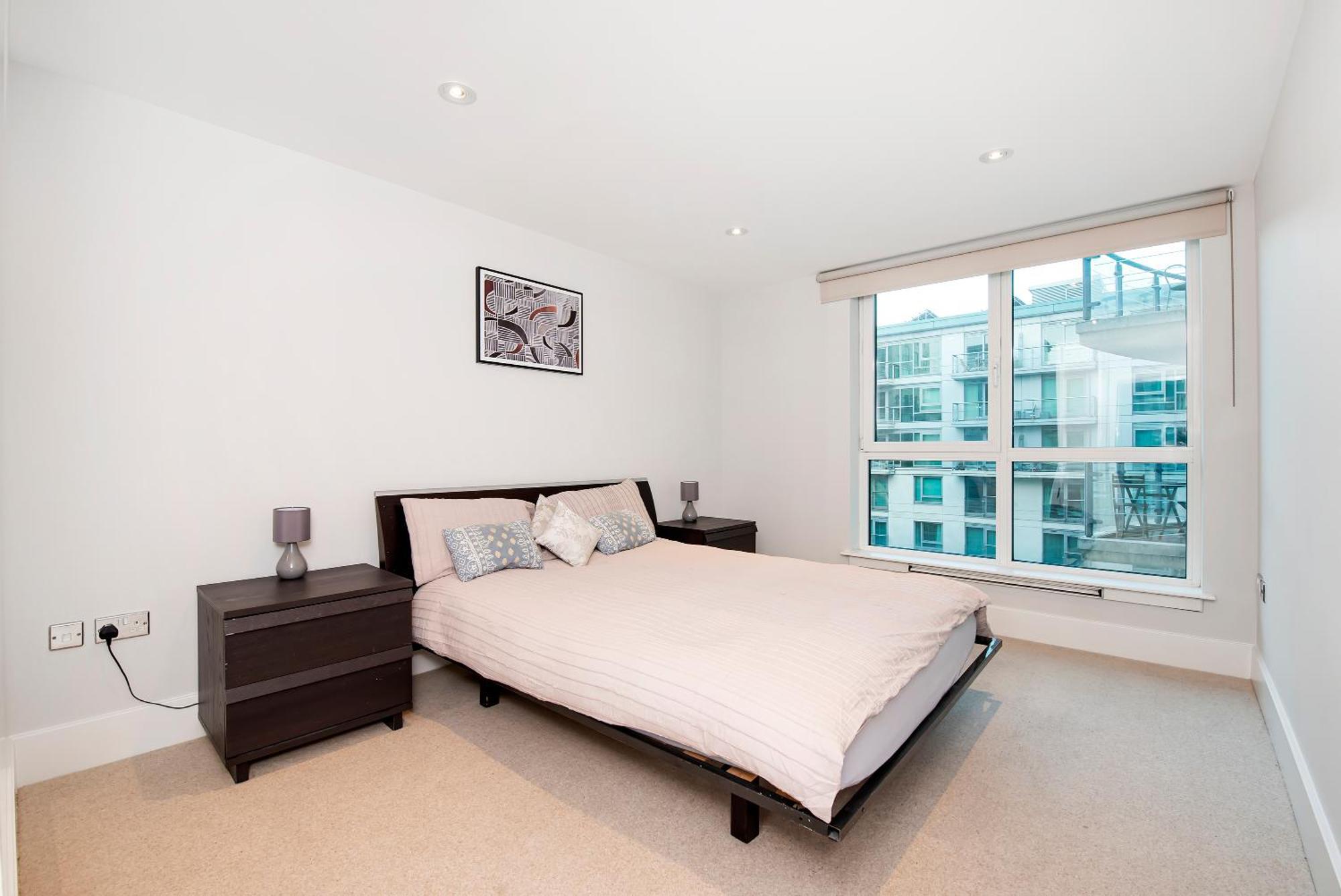 Апартаменты Modern 2 Bedroom 2 Bath With River View